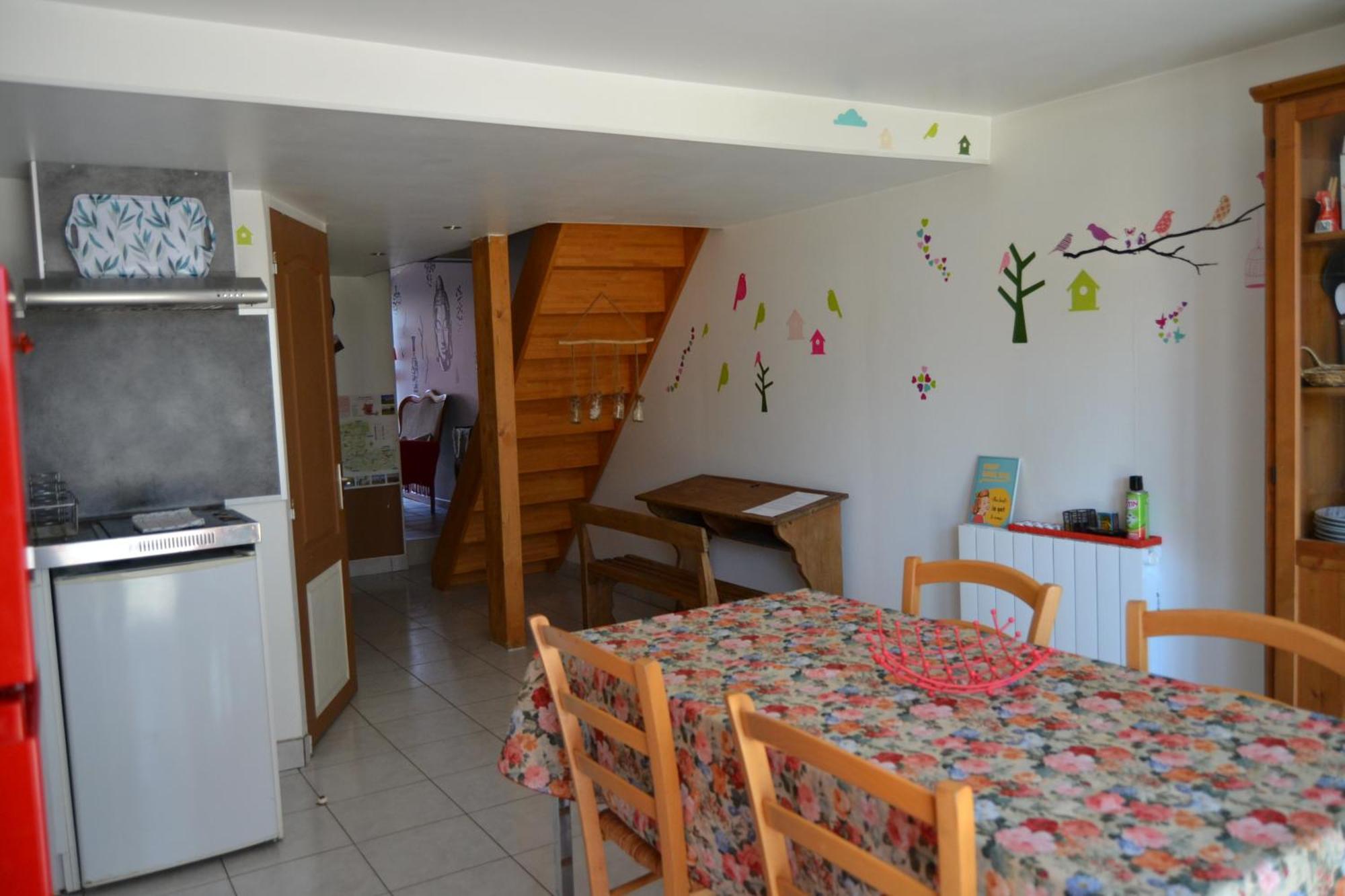 Le Gite De La Lombriere Saint-Denis-de-Pile Exteriör bild