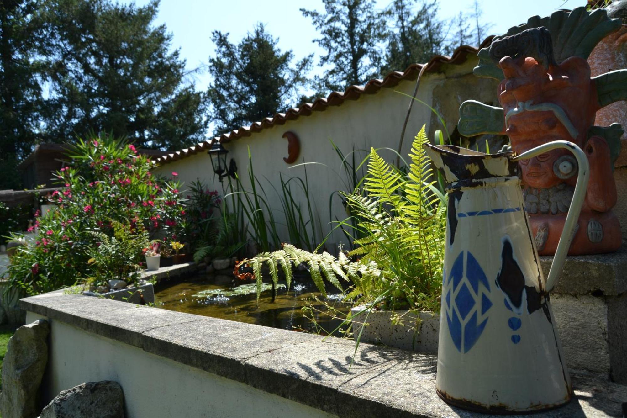 Le Gite De La Lombriere Saint-Denis-de-Pile Exteriör bild